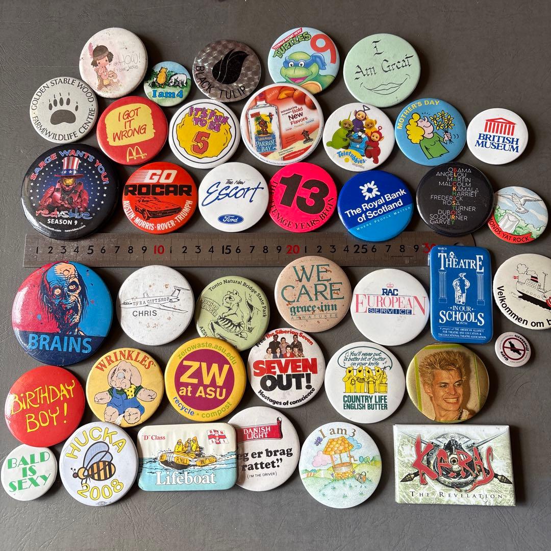 ピ*ピ様 ヴィンテージ缶バッジ200個OVER ／アメリカ・イギリス／Vinta