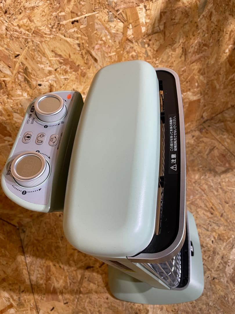 アラジン 2022年製 遠赤グラファイトeヒーター　　1121101028