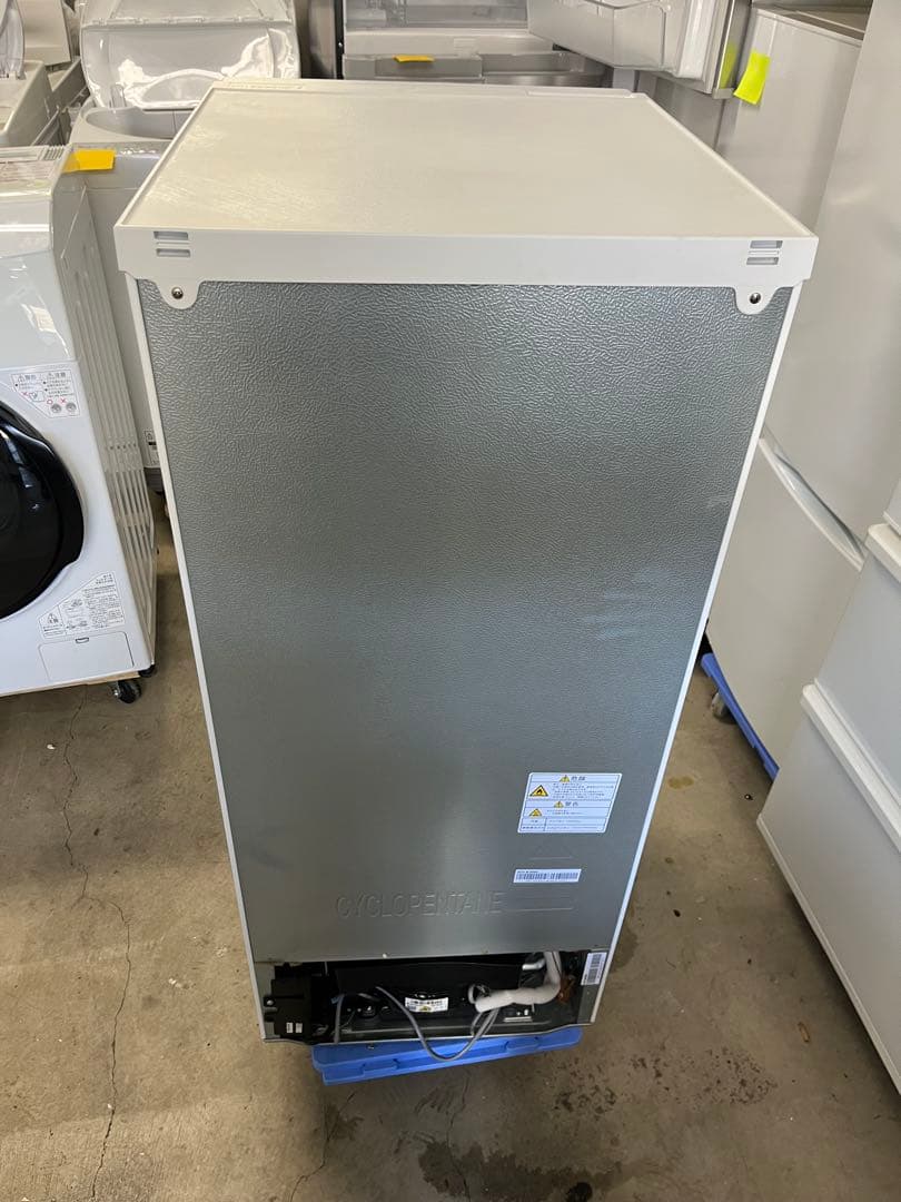 ハイセンス製 HR-D1304 130L 2ドア冷蔵庫(21年製)T