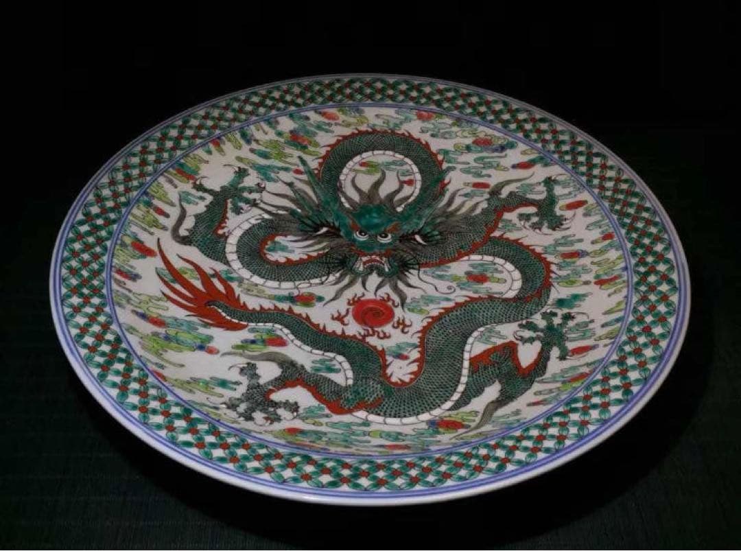 中国古美術・旧蔵粉彩陶芸・大清康熙年製　超大型盤龍彩飾皿・風水置物骨董品・極細工
