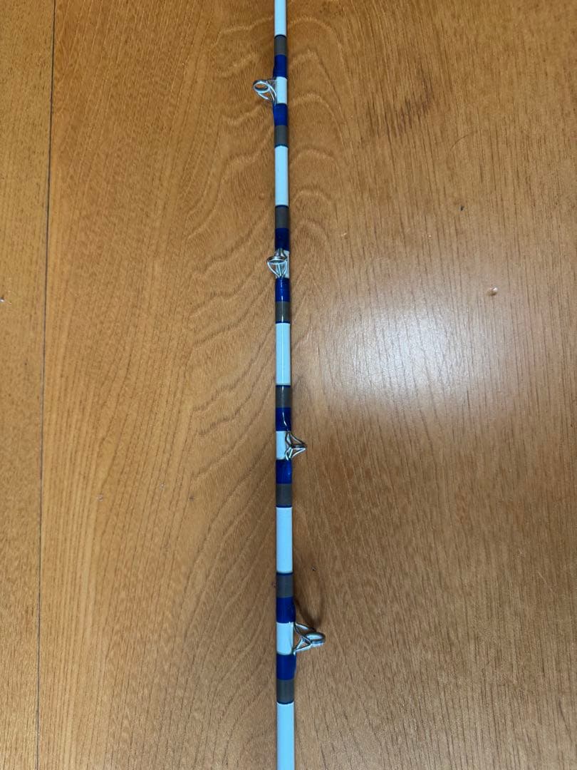 あ*ン様 道楽ロッドマーク１＆津波ルアーズファンカレロ 2本セット