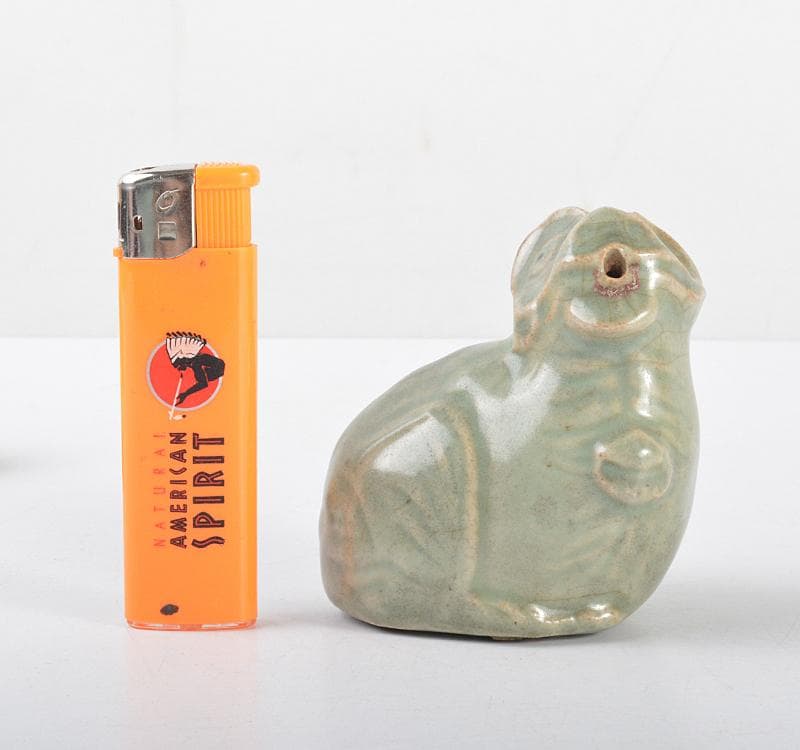 中国　龍泉窯　青磁　神獣　水滴　水注　時代箱 V R4306