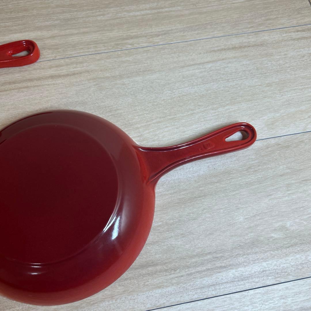 ルクルーゼ　マルチファンクション　片手鍋　チェリーレッド　22cm