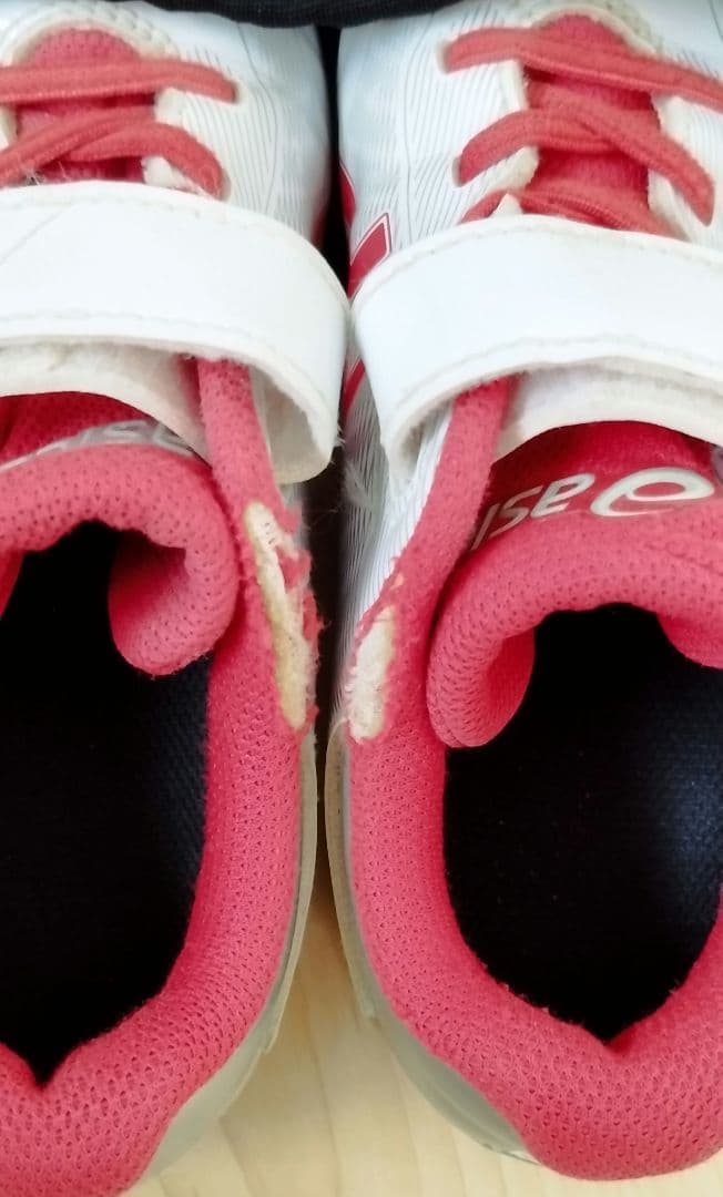 野球用ウェアセットとアクセサリー