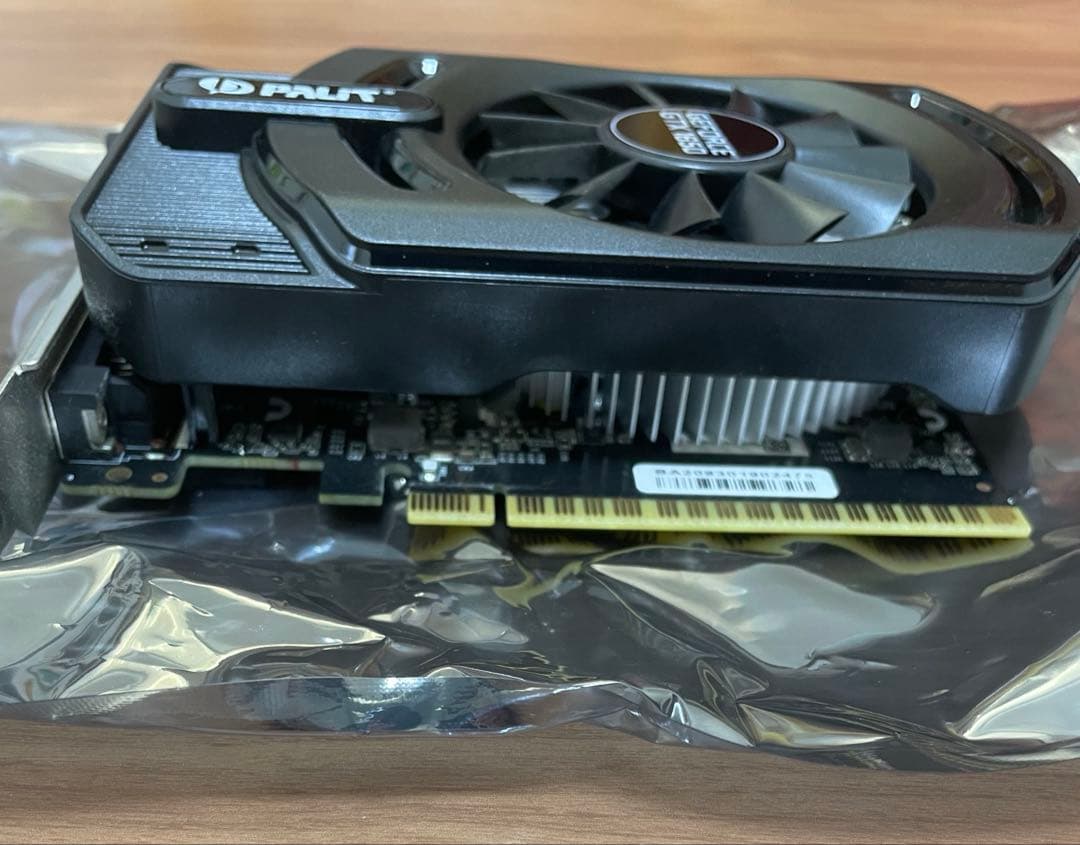 PALIT GeForce GTX 1650 グラフィックボード　補助電源不要