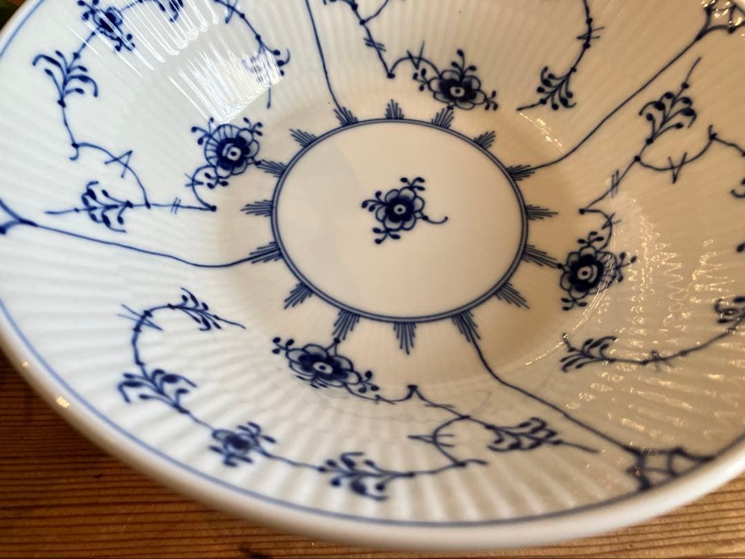 ロイヤルコペンハーゲン　ブルーフルーテッド　17ディーププレート×2