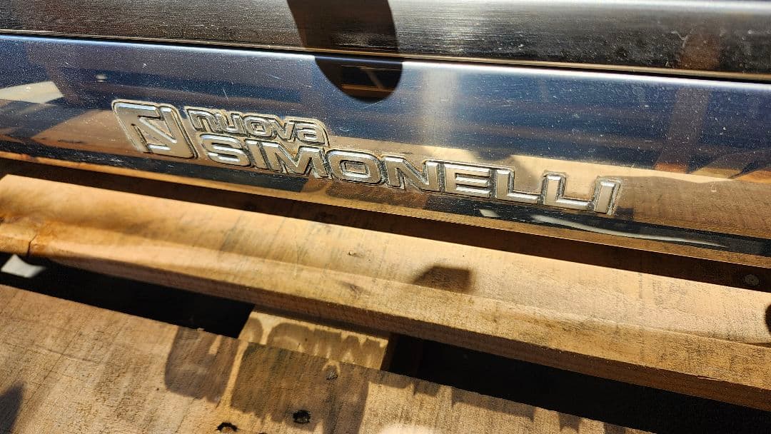 nuova SIMONELLI AURELIA II エスプレッソマシン
