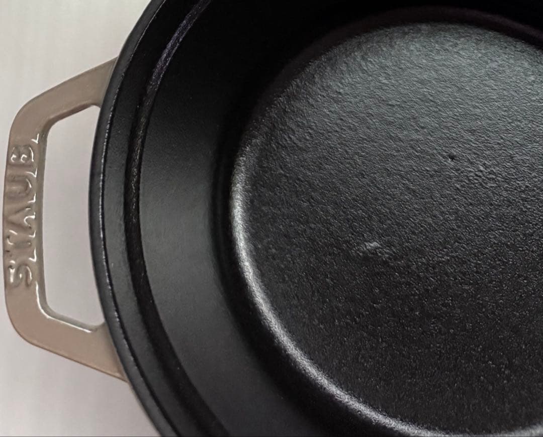 新品☆ピコ ココット ラウンド リネン 14cm 2個セット シリアルナンバー