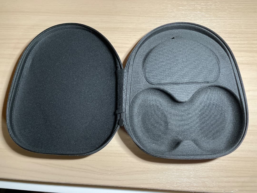 Bose ワイヤレスヘッドホン ブラック NC700 ケース付き