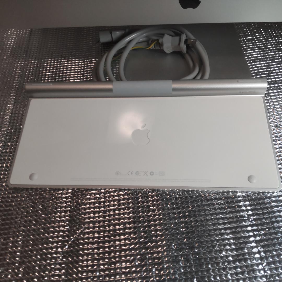 Apple iMac 21.5インチ 2011 Sequoia