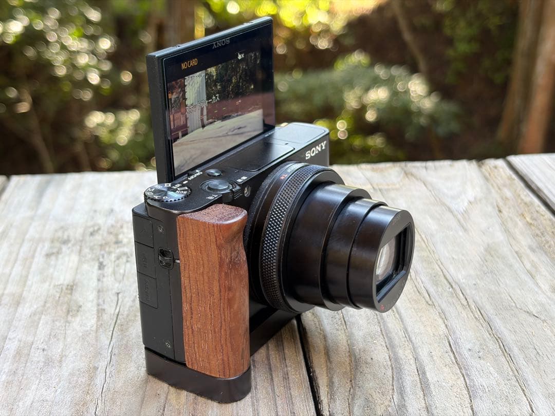 デジタルカメラ SONY Cyber-Shot DSC-RX100M7