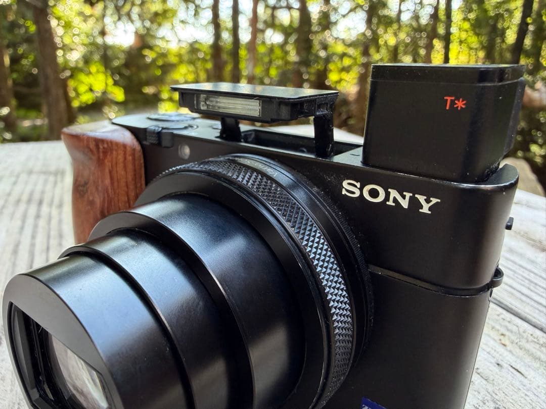 デジタルカメラ SONY Cyber-Shot DSC-RX100M7