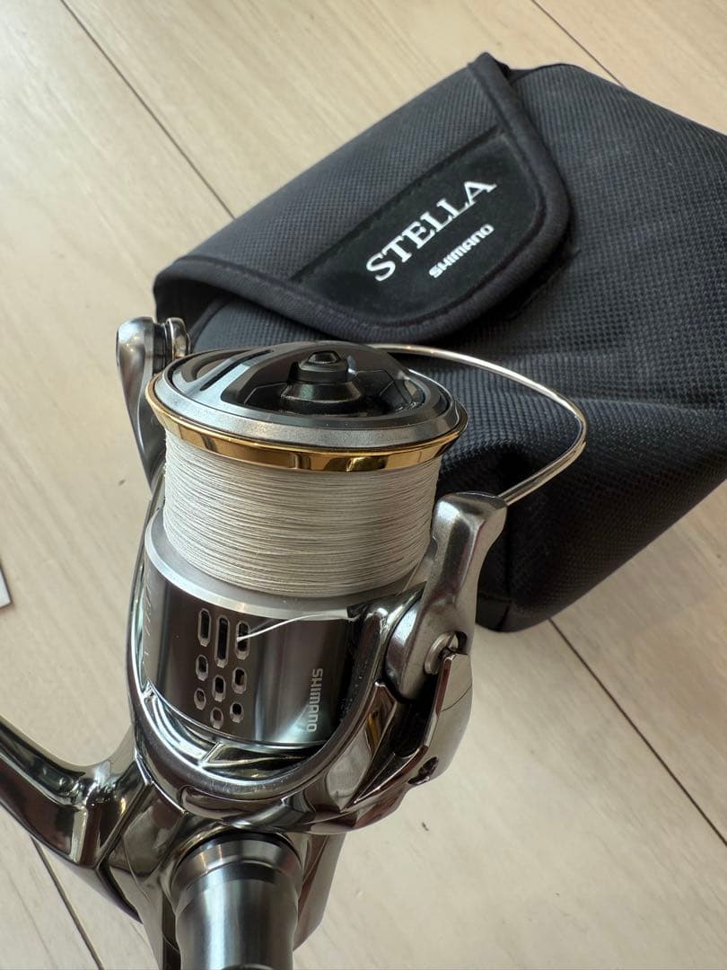 美品 STELLA 3000MHG リール 説明書付き