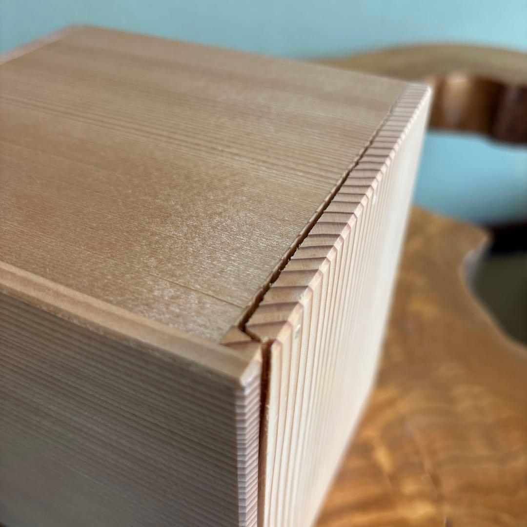 六兵衛窯 干支置物 「白鶏」酉年 清水焼 陶芸 たち吉 共箱