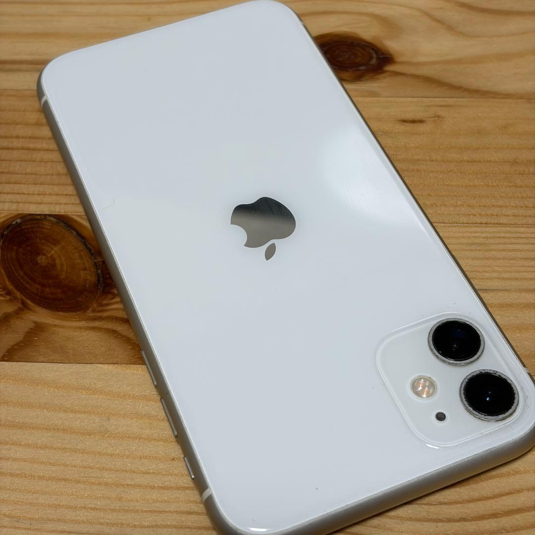 バッテリー新品　iPhone 11 SIMフリー　128GB