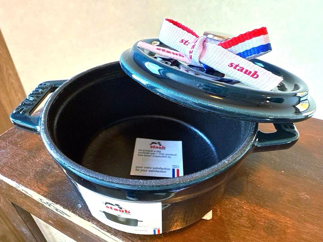 ストウブＳＴＡＵＢ限定色ラメール正規ココットラウンド１０ｃｍ新品未使用生涯保証付