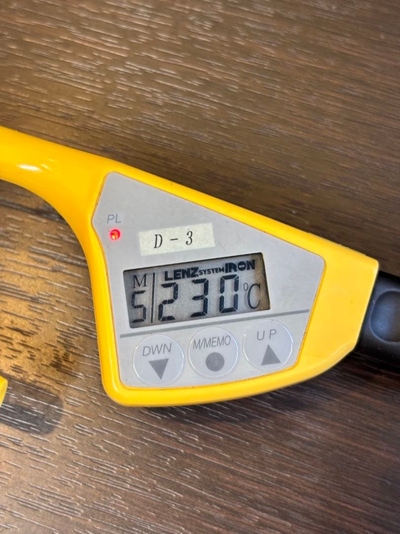 超美品　LENZ 【D-3】レンツデジタルアイロン　5角3ミリ理容アイロン
