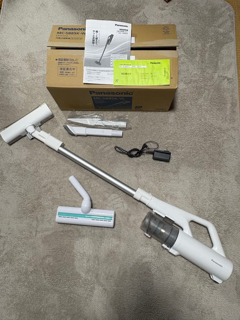 Panasonic スティッククリーナーMC-SB85K-W