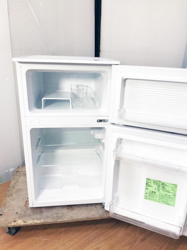 30日迄！23年製★COMFEE 90L 冷蔵庫【RCT90WH/E】