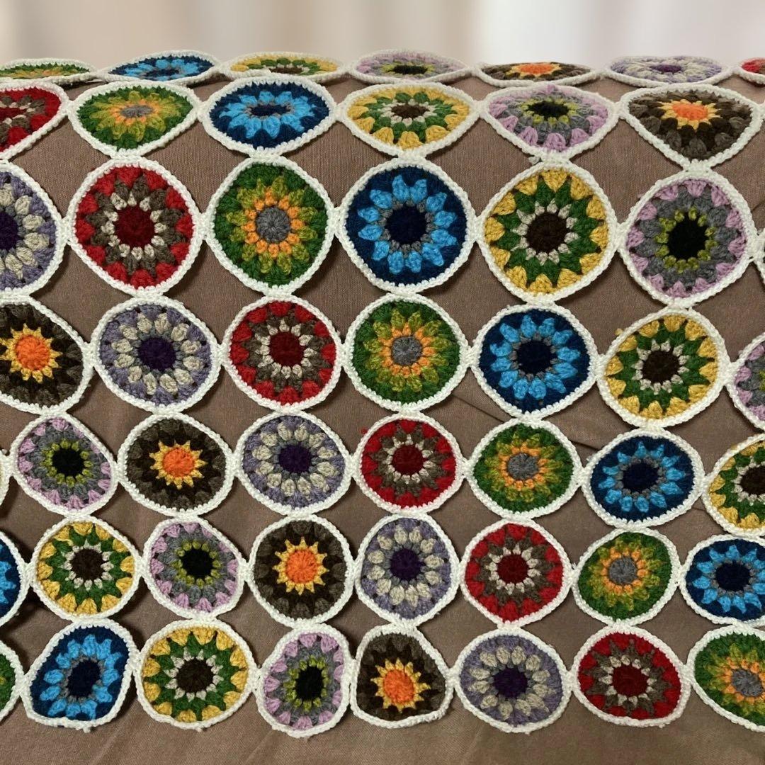 ハンドメイド♡♡カラフルな円形モチーフ編み手編み装飾