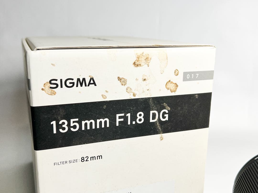SIGMA 135mm F1.8 DG HSM SONY　Eマウント用　レンズ