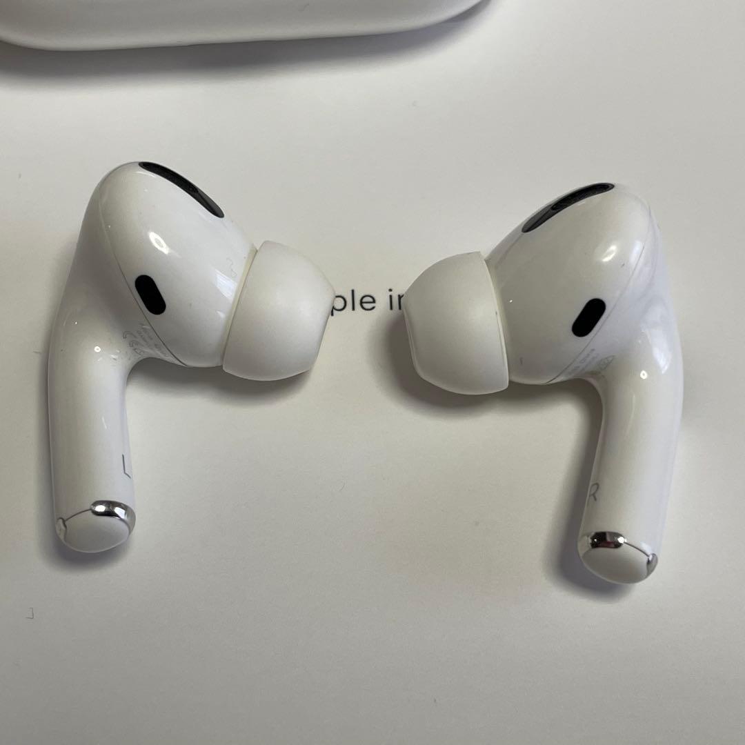 【ジャンク】Apple AirPods Pro 2台セット (MWP22J/A)
