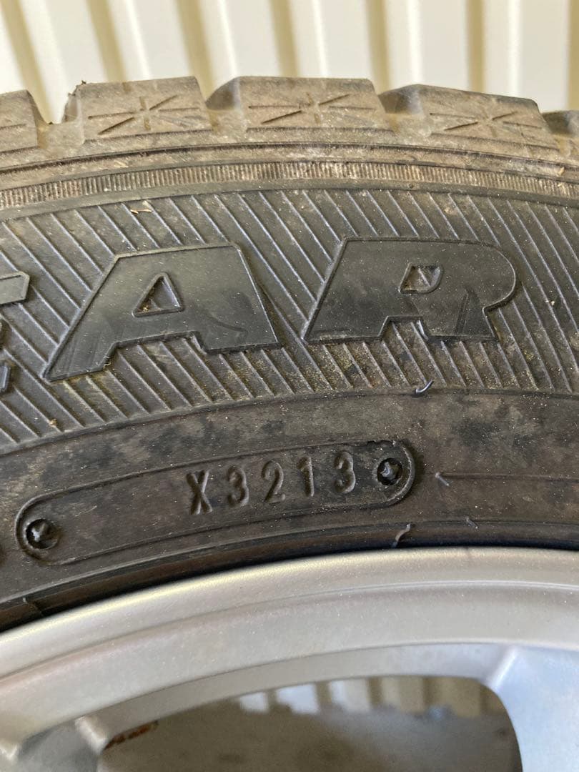 B*s様 M*u様 マナレイ　smart スタッドレス　18インチ　エルグランド