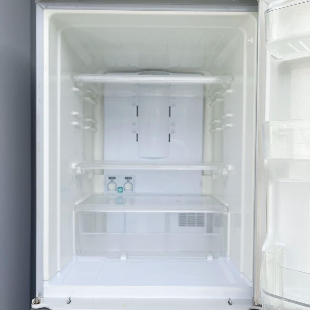 設置取付まで無料✨SHARP スタイリッシュシルバー3ドア冷蔵庫！洗濯機