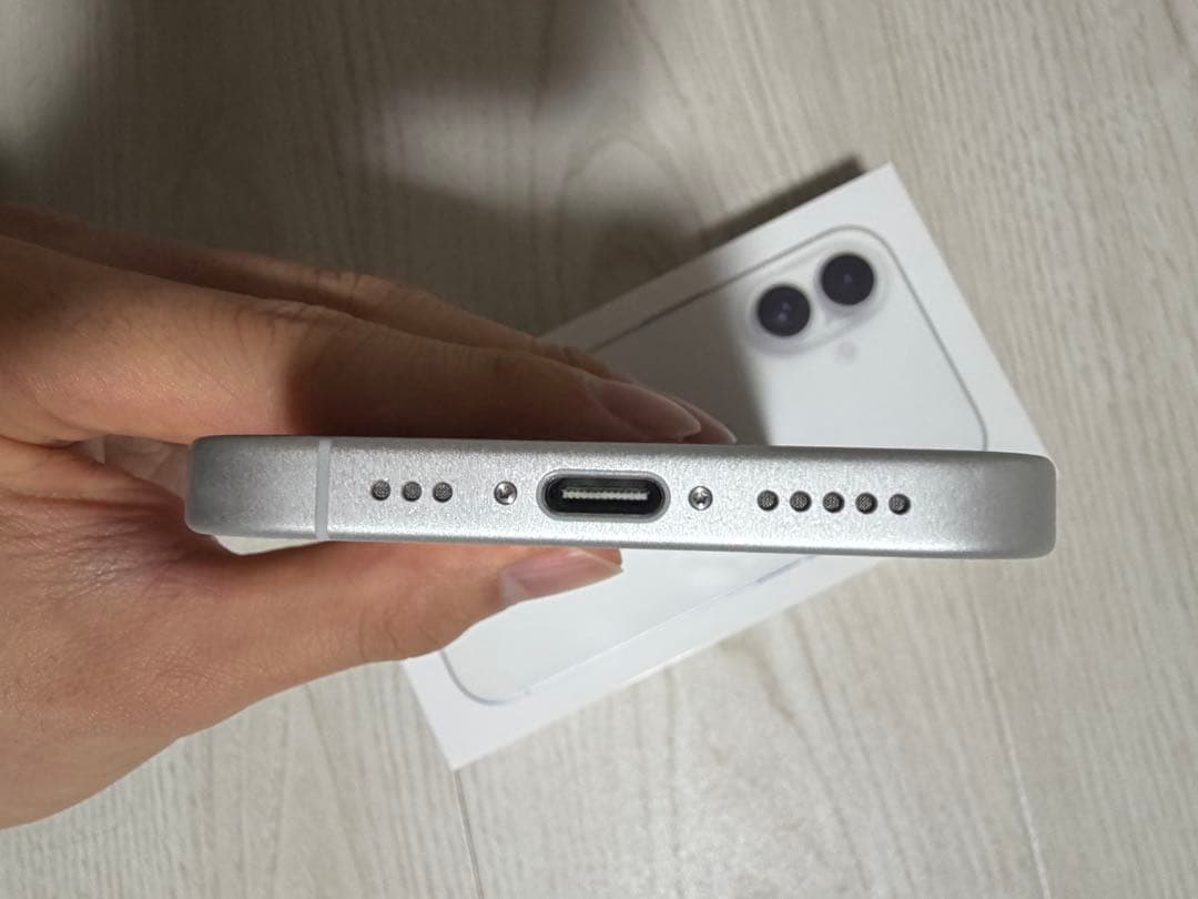 iPhone16 512GB ホワイト