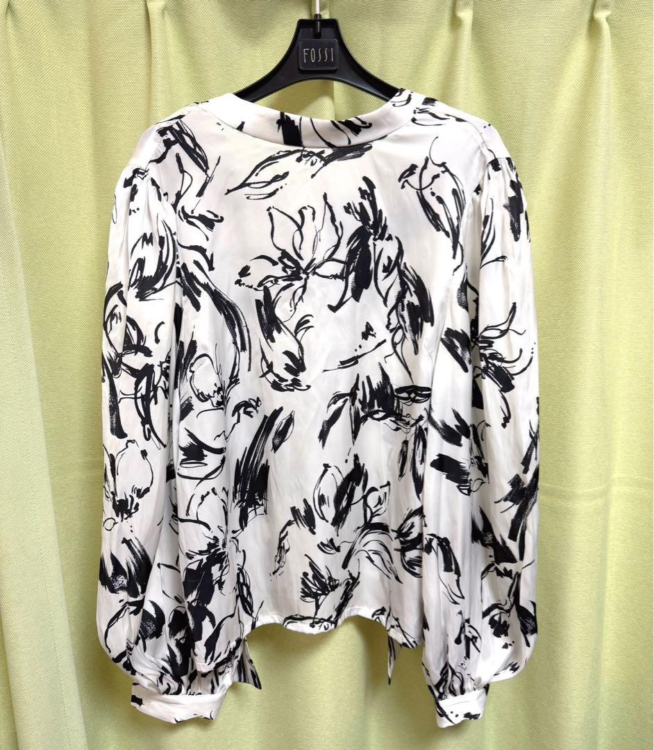 シェリエ　sheller ペイントフラワーバッグリボンブラウス