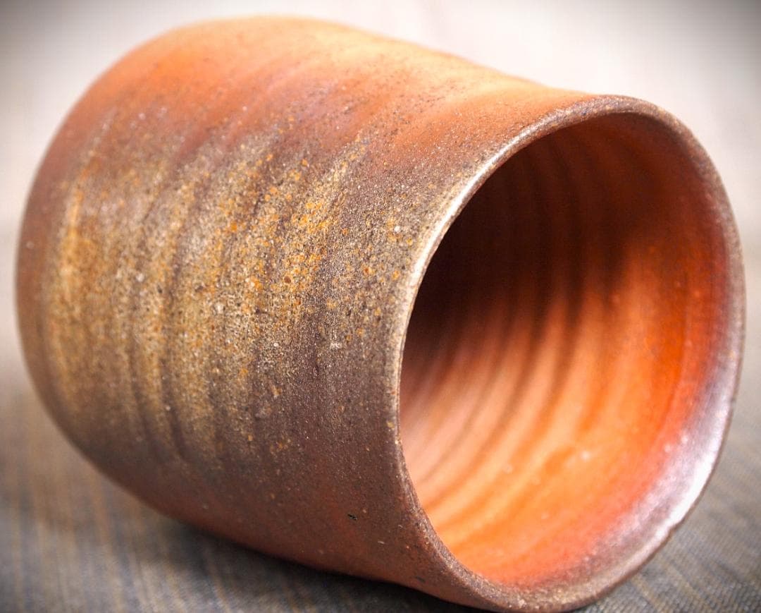 希少作★中村六郎★備前【窯変】湯呑★共箱・布・栞