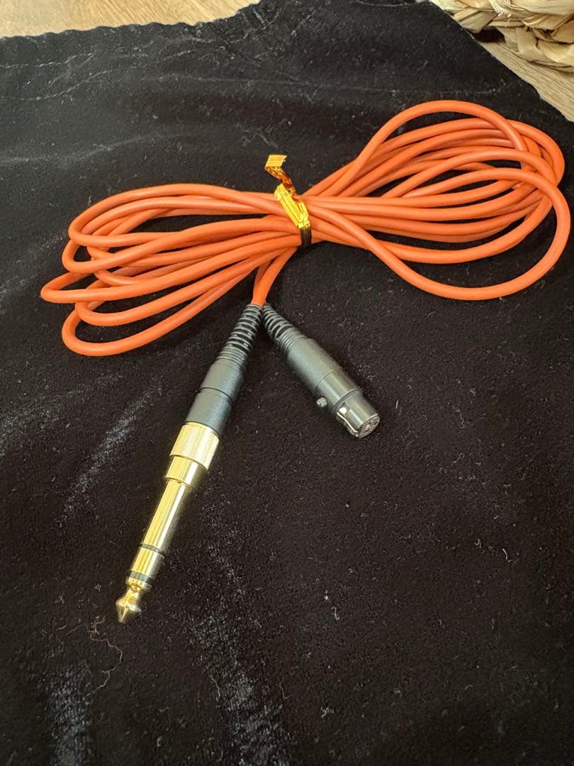 【美品】ヘッドフォン AKG K712【動作確認済み】【箱無し】