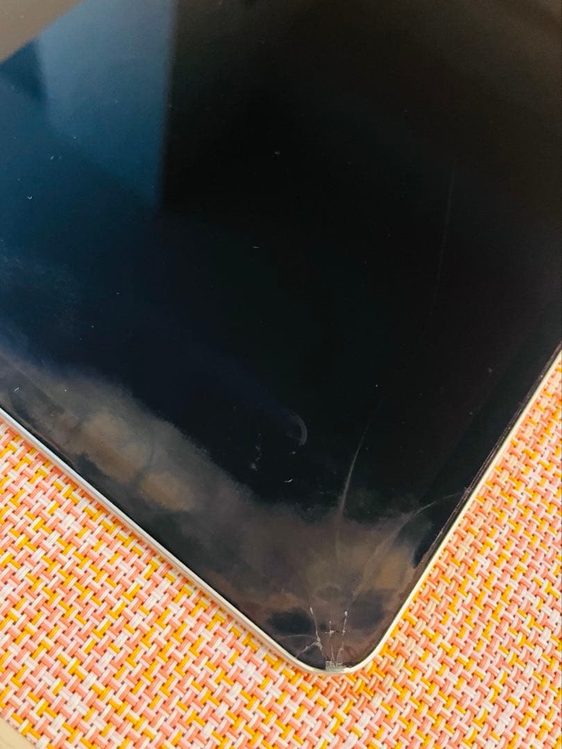 （ジャンク品）iPad Pro 第2世代 11インチ 画面割れ