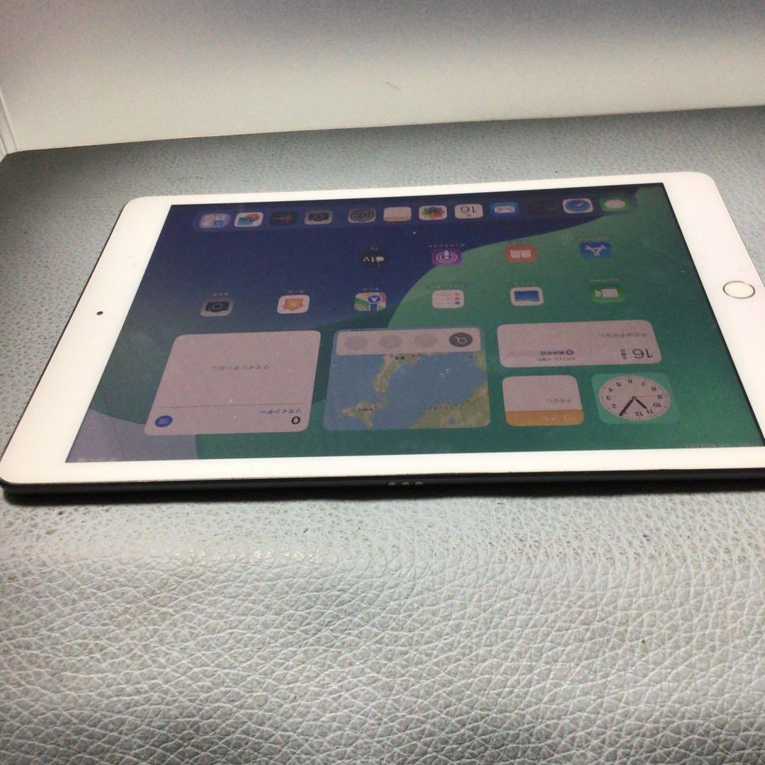 iPad 第7世代 32G wifi+ sim Gray バッテリー新品100%