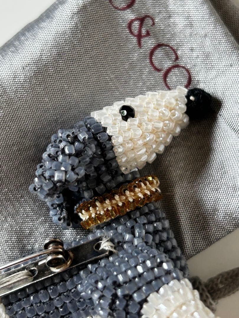 aprosio&coアプロジオ・大型犬ブローチ・未使用品