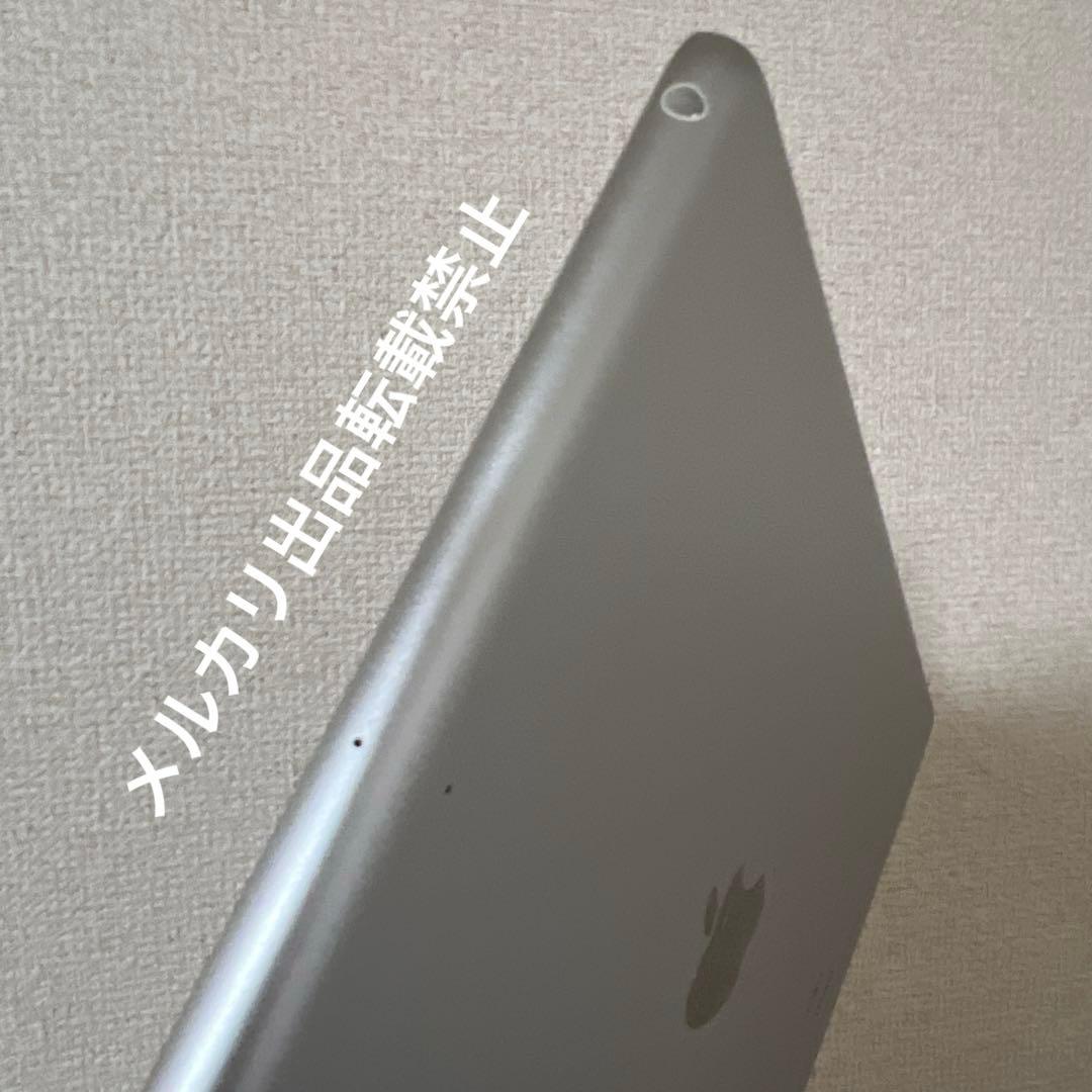 iPad 128GB Wi-Fi 第5世代シルバー美品メルカリ　FP2J2J/A