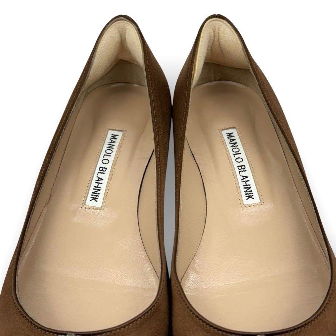 【美品】マノロブラニク ハンギシ　36　23cm　ブラウン　サテン　パンプス