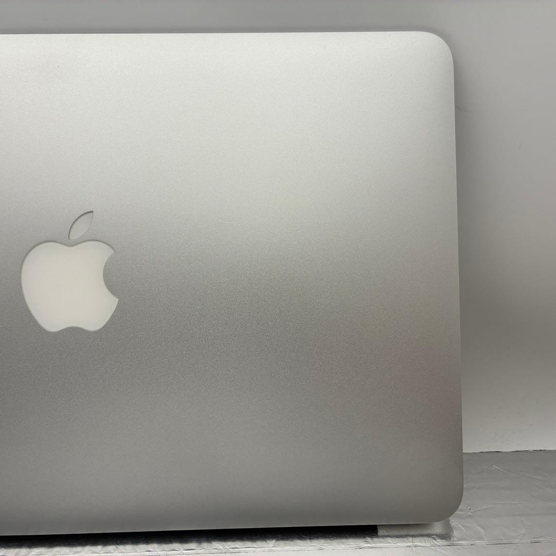 【美品】MacBookAir 11インチ Mid2014 US メモリ8g