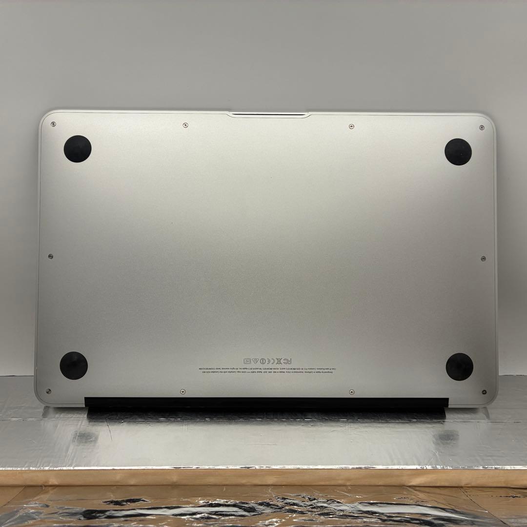 【美品】MacBookAir 11インチ Mid2014 US メモリ8g
