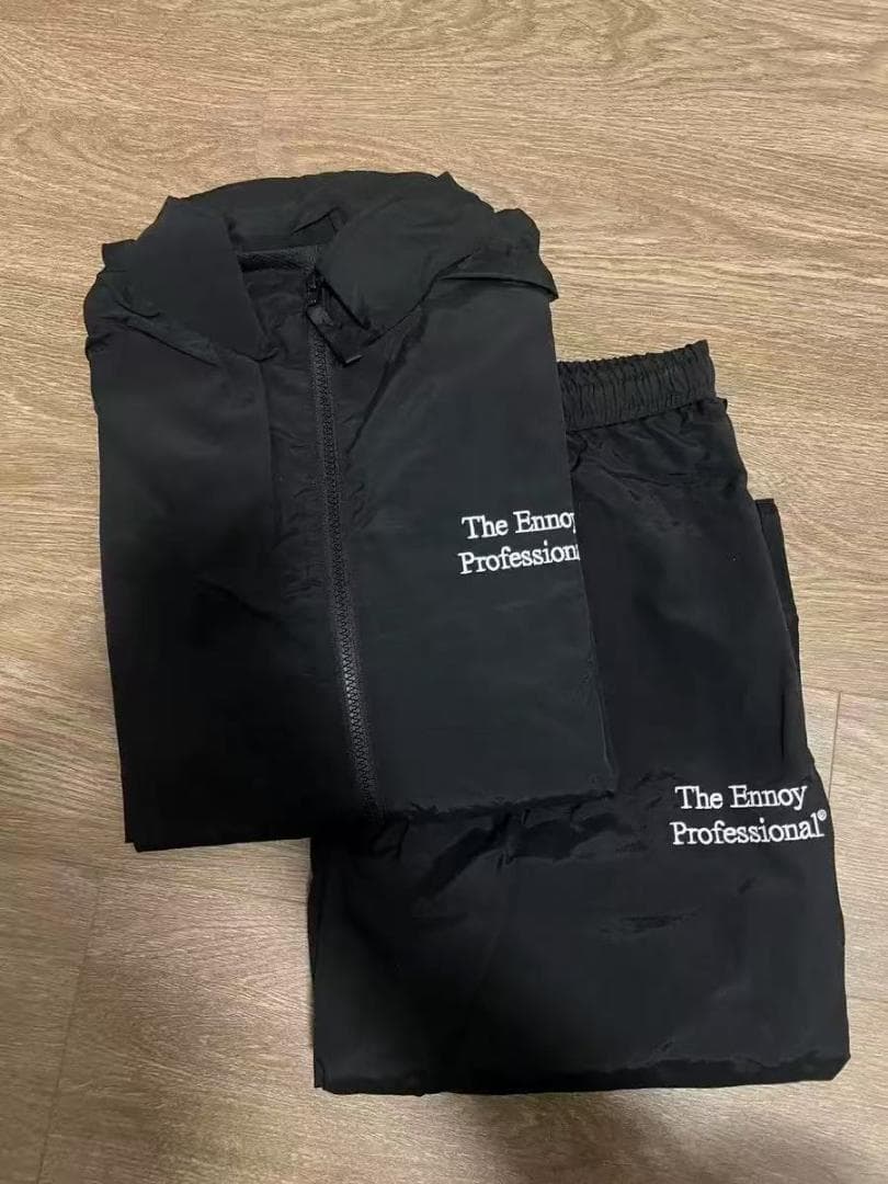 The Ennoy Professional 上下セット フード付き