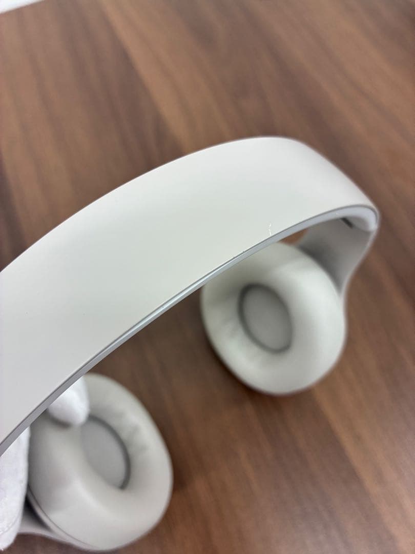 Beats Studio Pro ワイヤレス ヘッドホン サンドストーン