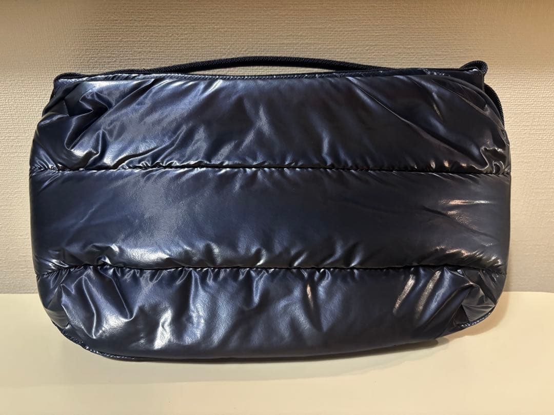 【新品未使用】トポロジー ボトルサコッシュラージ　ストラップ付