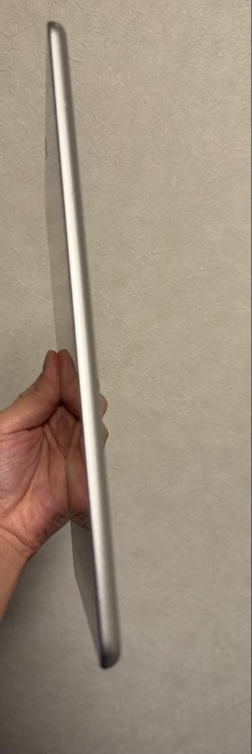 Apple iPad (第５世代) 32GB シルバー