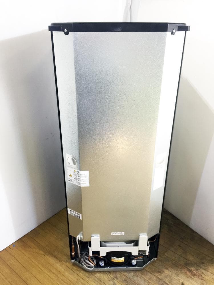 30日迄！送料無料★三菱 146L 冷蔵庫【MR-P15C-B】