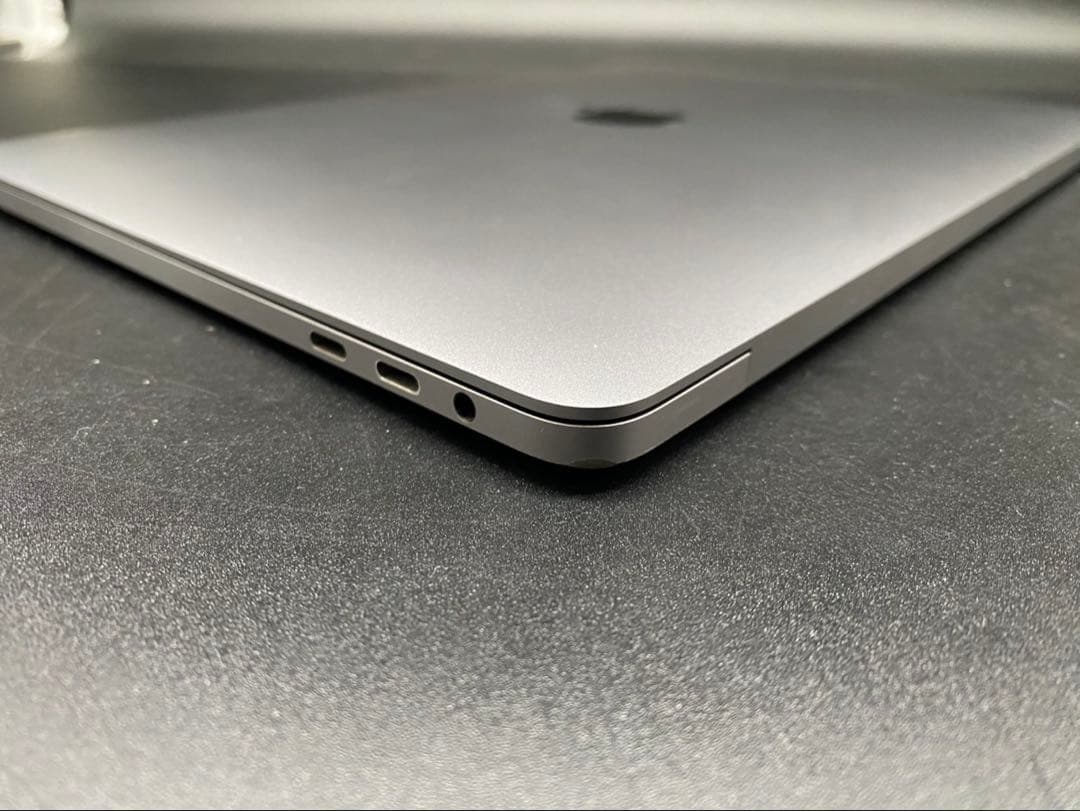 ★Apple MacBook Pro A1989 充放電回数1923