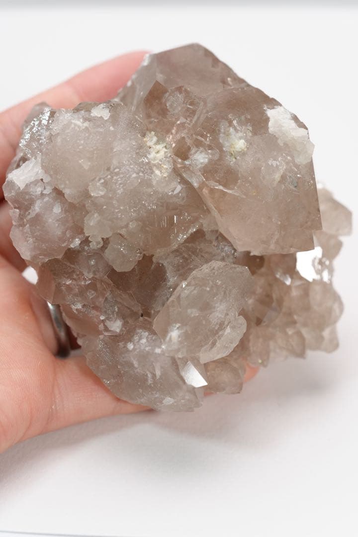 【カテドラル】スモーキークォーツ スイス産 88×76×40mm