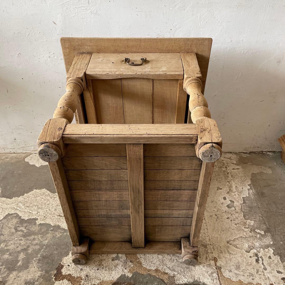 KINドロワーサイドテーブル ドロワーベッドサイドテーブル　剥離