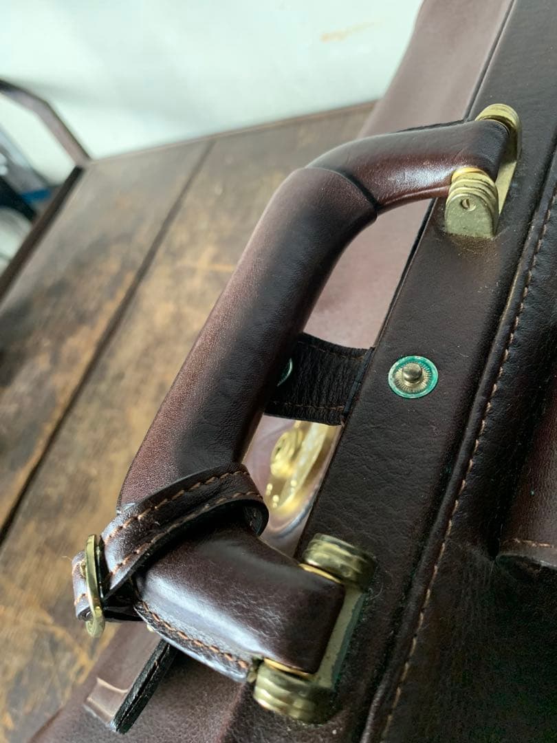 土屋鞄　ボストンパック　レザー　鍵付き