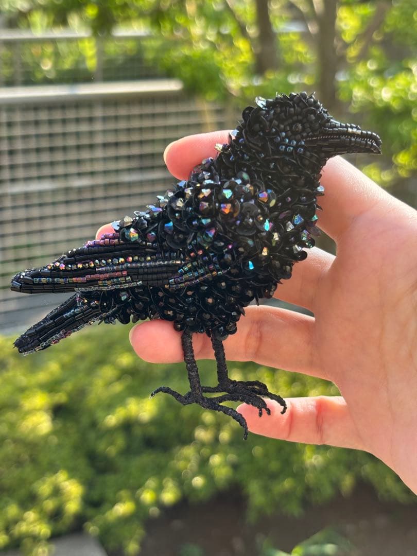 【ハシブトガラス】ビーズ刺繍ブローチバッグチャーム