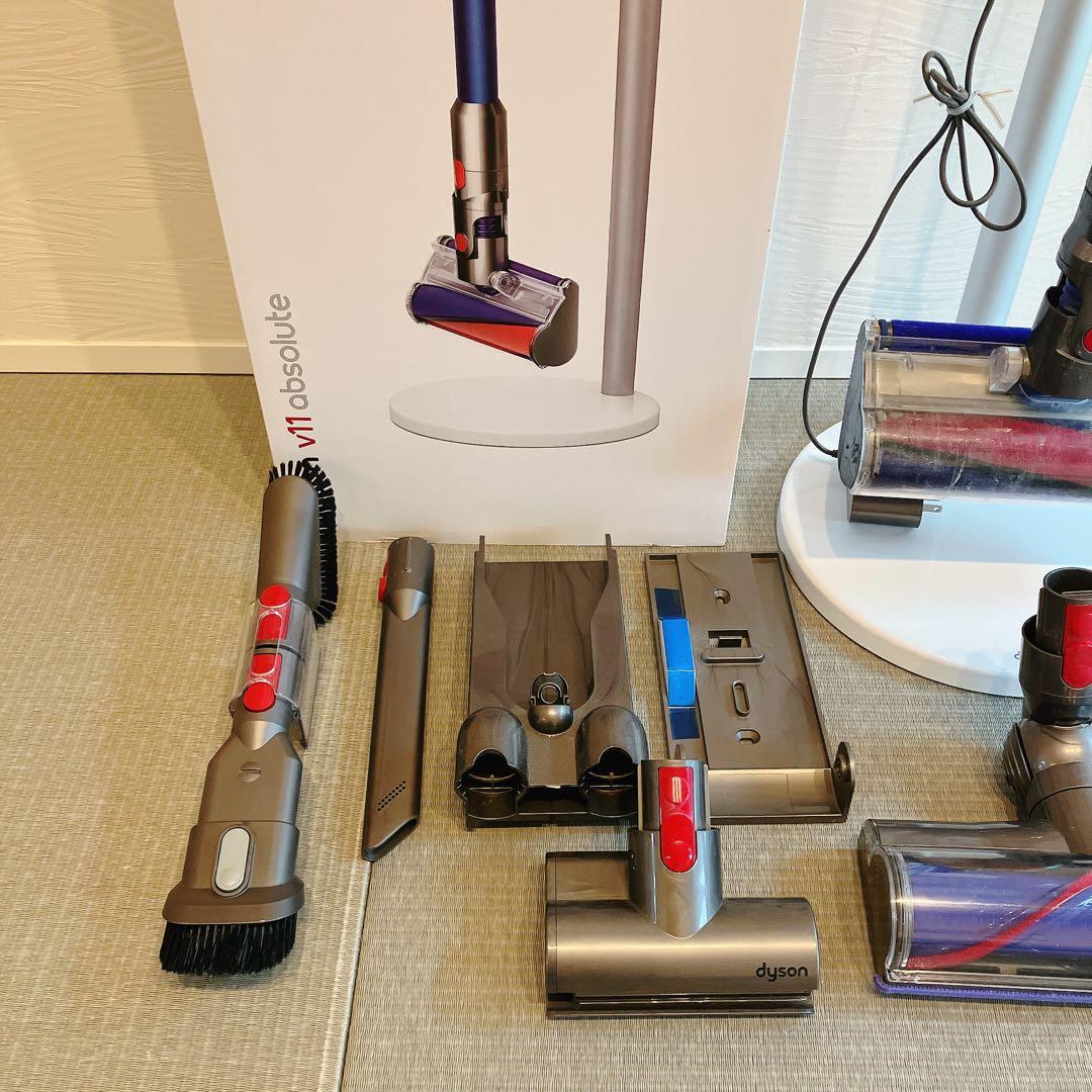 ジャンク品　Dyson V11 Absolute sv14 コードレス掃除機